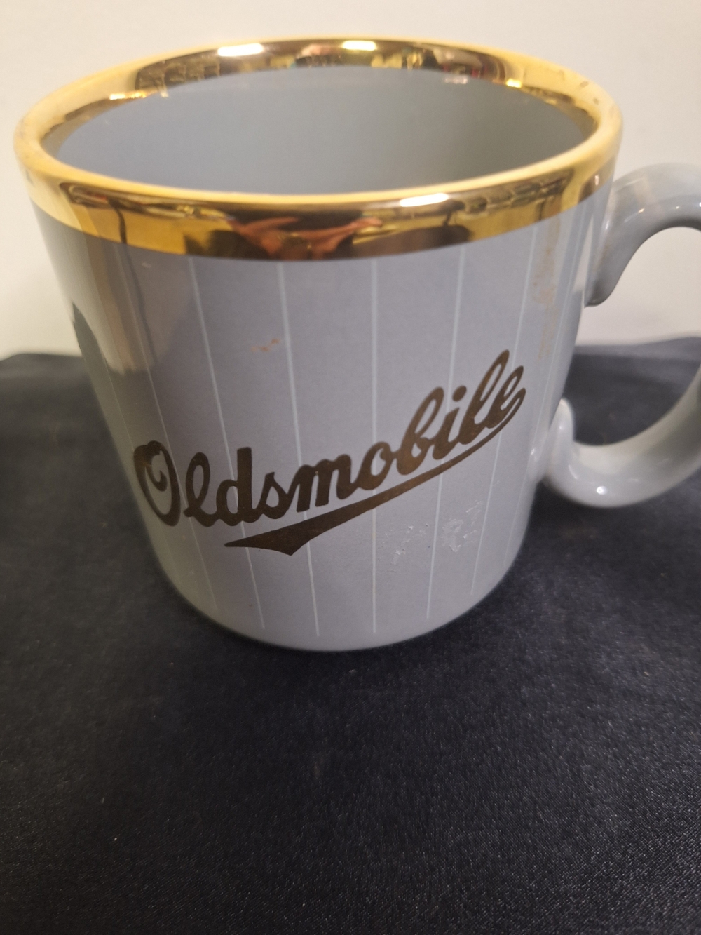 Vintage Gold-Trim Gray "OLDSMOBILE"  Ceramic Coffee Mug